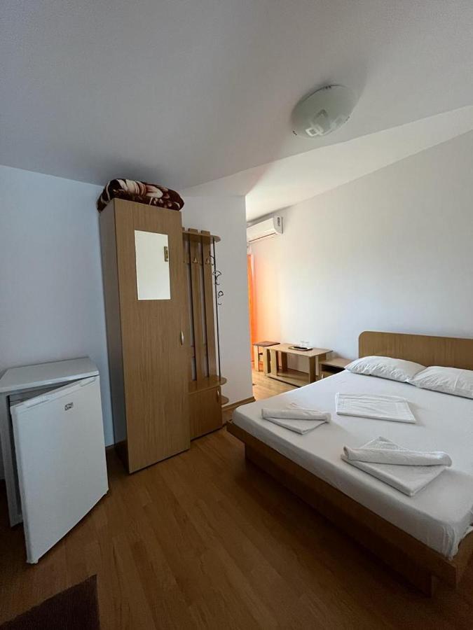 Vila Alexa Costinesti Exterior photo