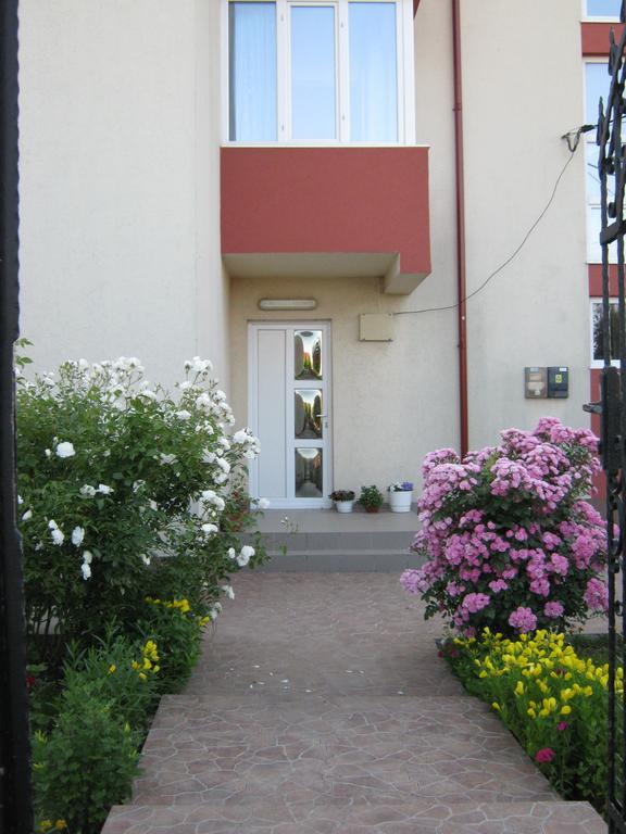Vila Alexa Costinesti Exterior photo